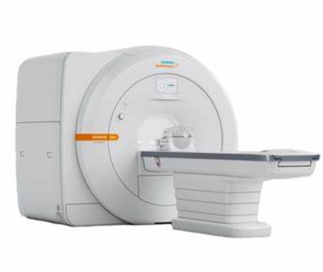 磁共振血管成像的智能化：高清成像，守护血管健康