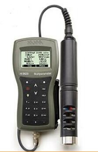 双数据存储内置GPS多参数水质分析测定仪 HI98292GT